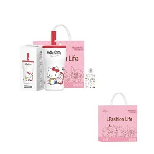Коллаборация Hello Kitty термостакан 630 мл Sanrio, Hello Kitty Water Cup+Sticker 1 Pc+Shopping Bag