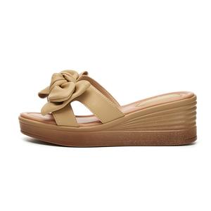 Шлепанцы и сланцы DAPHNE Slide Slippers Women's
