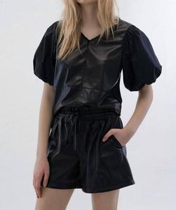 Топ Jilla в черном цвете MELISSA NEPTON