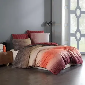 Постельное белье Dream Sleep Breeze Bordeaux 240x220 см + 2x 80x80 см Traumschlaf