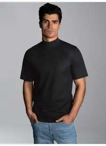 Футболка Trigema "Футболка TRIGEMA с воротником стойкой", черный