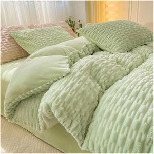 YUSIWOAL Зимний комплект постельного белья из утолщенного теплого плюша