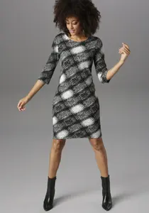 Трикотажное платье Aniston SELECTED с элегантным рисунком, серый