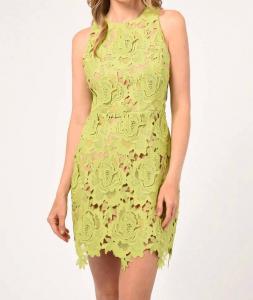 Мини-платье Cassie 3D Crochet в цвете Lime Green adelyn rae