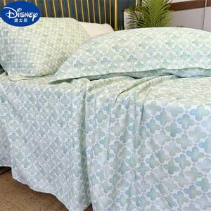 Disney Простыня бамбуковая 210х240 см, двойная толщина, для матраса 1.5 м, цвет Four-Leaf Clover