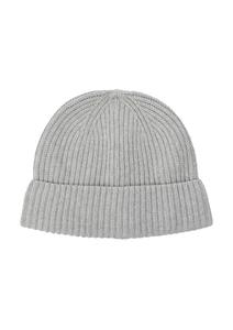 s.Oliver Шапка в сером цвете
