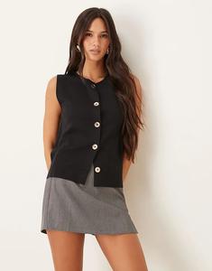 Жилет Mango с высоким воротом и золотыми пуговицами черного цвета