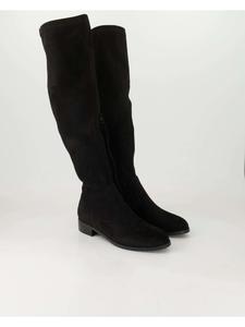 Классические ботинки черного цвета Terry