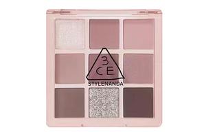 Тени для век с девятью оттенками, легко растушевываются, создают естественный контур 3CE