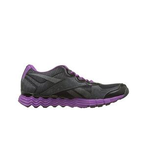 Синтетические женские кроссовки Vibetrain low up ee j90250 Reebok, черный