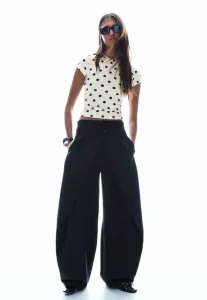 Складчатые бочкообразные брюки Bershka, Black