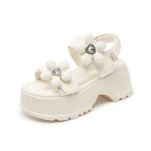 Milan love song Римские сандалии женские бежевые, цвет Beige