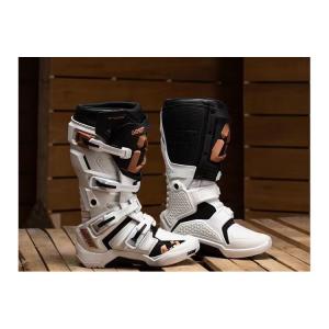 SCOYCO Leatt off-road motorcycle riding boots, white black brown label white, размер 43