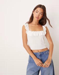 Укороченный топ с круглым вырезом и оборками цвета слоновой кости Asos Design