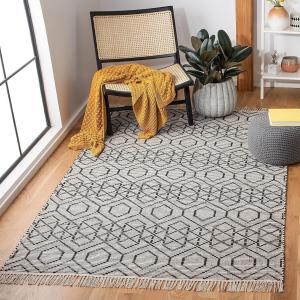 Ковер SAFAVIEH, 183 x 275 см, Montauk Collection - Black & Beige, ручной работы, бохо с хлопковой бахромой, идеально для помещений с высокой проходимостью в гостиной, спальне (MTK652Z)