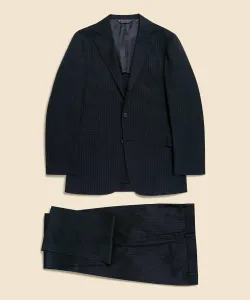 Костюм из шерсти Miracle Crimp с теневыми полосками и тремя пуговицами (модель из Токио)
