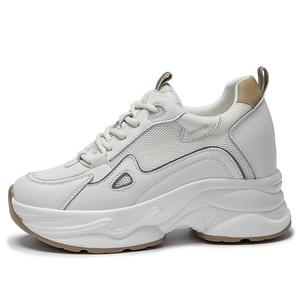 Износостойкие массивные низкие кроссовки 5 см женские бежево-абрикосовые LAORENTOU