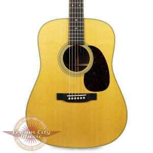 Акустическая гитара Martin D-28 Dreadnought Acoustic - Natural