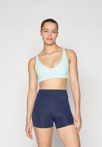Спортивный бюстгальтер с легкой поддержкой PURELUXE LONGLINE LOW IMPACT BRA Fabletics, светло-зеленый