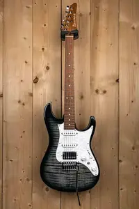Ibanez AZ22S1F-TKS Стандарт 2025 - настоящее время - Прозрачный черно-солнечный градиент