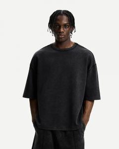 Футболка Bershka oversize с короткими рукавами в черно-белом цвете