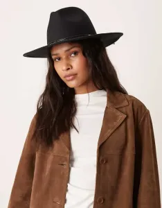 Черная ковбойская шляпа с отделкой Accessorize