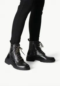 Ботильоны на шнуровке Tamaris, Black