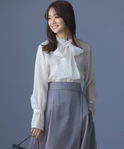 Блестящая блузка из органзы с бантом Suite L, цвет Ivory [002]