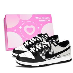Nike Dunk Black White, Simple Elegance - износостойкие низкие скейтбордистские кроссовки унисекс серого цвета