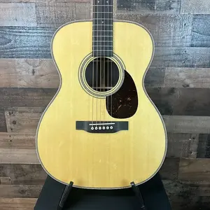 Акустическая гитара Martin OM-28, жесткий кейс, 353