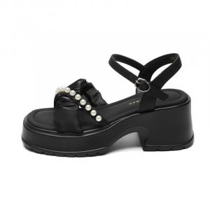 ZHR Женские сандалии на одной застежке черные, цвет Black