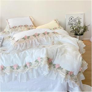 Generic Комплект постельного белья Velvet Fleece французский принцесса с цветами кружевом и рюшами