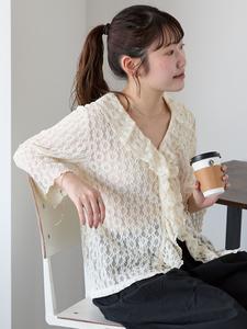 кардиган с кружевной оборкой