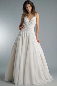 Платье без рукавов с V-образным вырезом Basix Black Label, слоновая кость