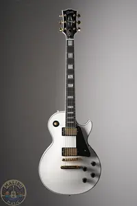 Gibson Les Paul Custom Alpine White с футляром
