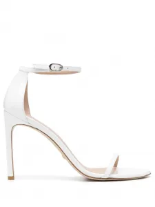 Босоножки Nudistsong 110 Stuart Weitzman, белый