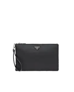 Косметичка из материала Re-Nylon и кожи Saffiano Prada, черный