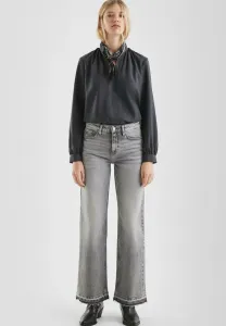 Кэти широконогая Qs, Grau