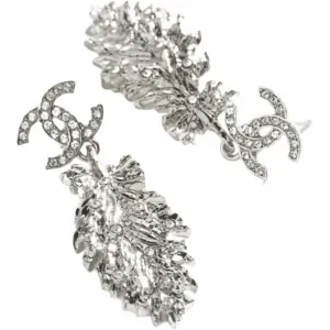CHANEL Серебряные металлические серьги Women's Silver