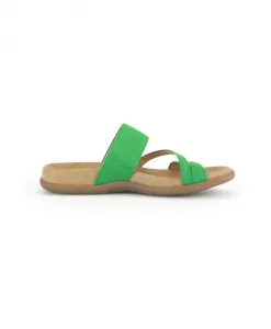 Зеленые женские сандалии - стильная летняя модель. Gabor, зеленый