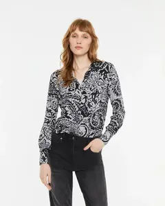 Женская футболка с рисунком из трикотажа Andam, черный/серый