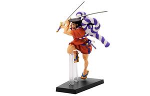 BANPRESTO Фигурка Kozuki Oden Glass Factory Ichiban Kuji One Piece Come And See! Red Armor Nine Heroes First Shot в масштабе