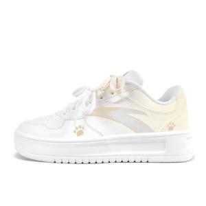 Легкие низкие кеды из искусственной кожи с противоскользящей, износостойкой, сбалансированной и дышащей подошвой ANTA, желтый