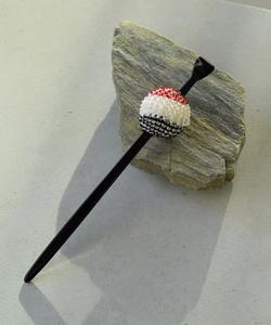 Украшение для волос в виде шарика из чистого шелка, окрашенного методом тай-дай, изготовлено в Японии Utatane, цвет Mix