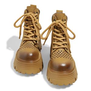 Ботинки Martin Boot женские A Poinsettia Princess, бежевый