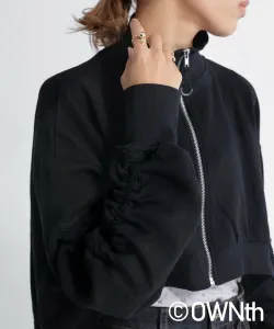 Топ с присборенными рукавами и застежкой-молнией OWT-7011 Antique, цвет 05 Black