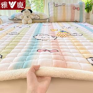 Yalu Наматрасник вельветовый 180х200 см, трехслойный утолщенный, с наволочками