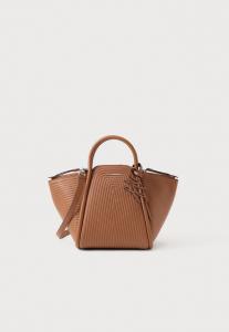 Сумка KARL LAGERFELD WELLEN TOTE, Dark Tan/Camel