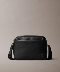 (M) Сумка через плечо Calvin Klein