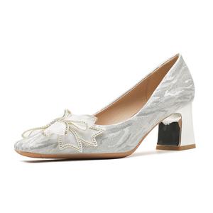 Dunnu Женские туфли на массивном каблуке 5 см серебристые, цвет Silver